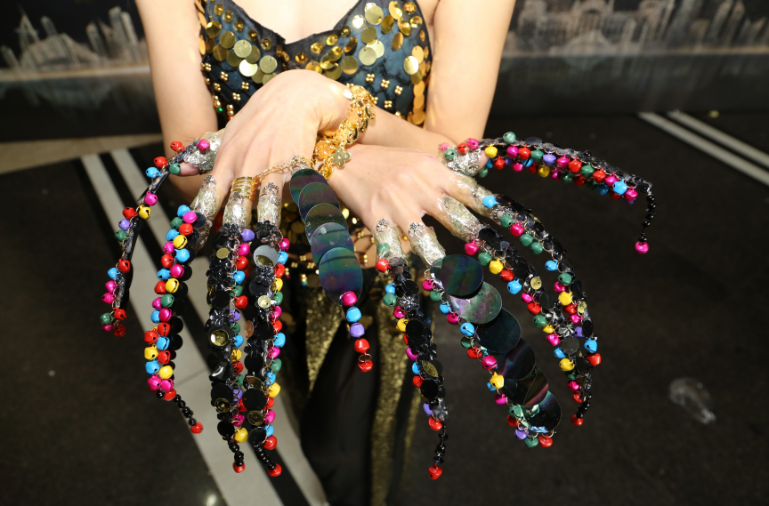 沈阳美甲学校和您说说美甲的发展