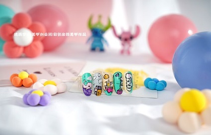 初中毕业学美甲怎么样？学多久