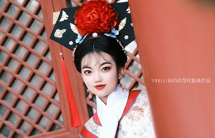 化妆的技巧与风格哪个更重要？沈阳化妆学校