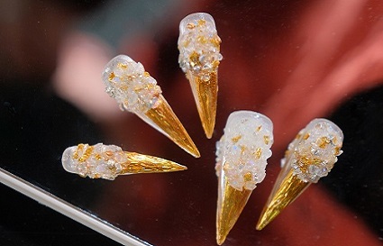 沈阳美甲学校 陈都灵同款妖镜美甲，太美了~