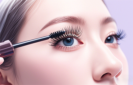 睫毛膏天天用可以用多久，每天都用可以吗_沈阳化妆学校