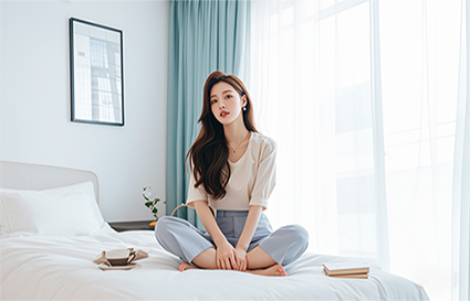 吹头发不贴头皮 ，沈阳美发学校教你让头顶蓬松的简单方法