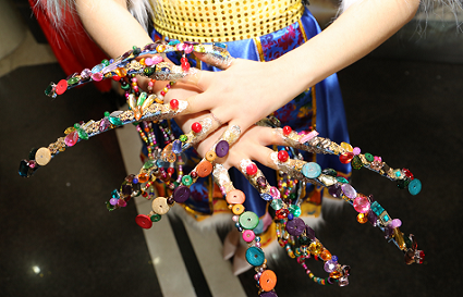 现在学美甲还挣钱吗_沈阳美甲学校