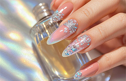 沈阳美甲学校带您了解常见的指甲问题